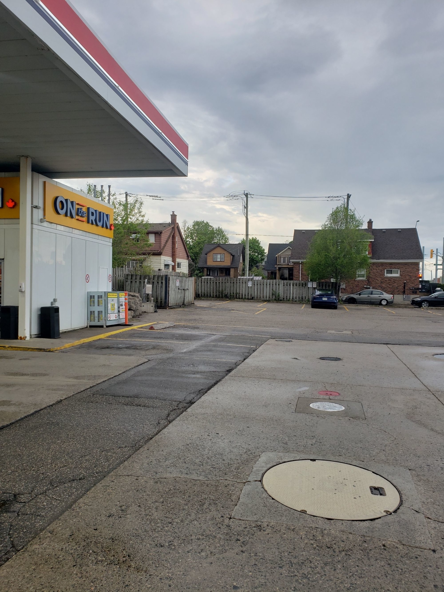 Pioneer - Gas Station - Stations-services