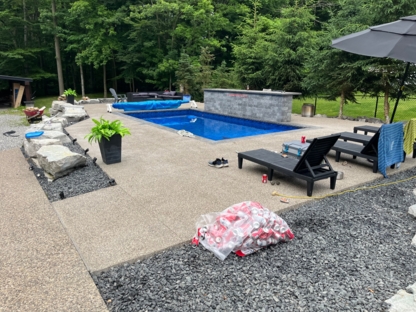 King Pools & Spas - Swimming Pool Maintenance