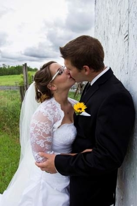 Stop in Time Photography - Portrait & Wedding Photographers