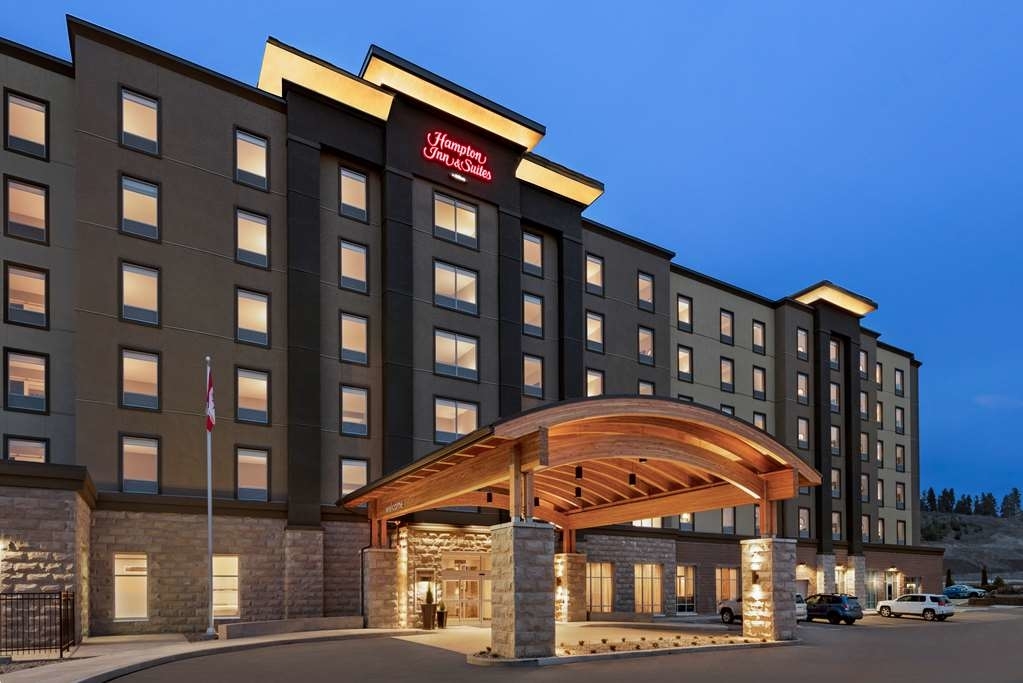 Hampton Inn & Suites by Hilton Kelowna Airport - Hôtels