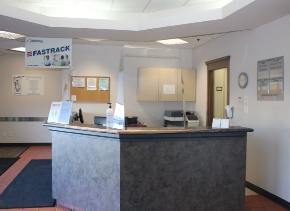 medicentres country hills family care clinics - Hospitals & Medical Centres