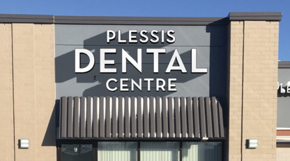 Plessis Dental Centre - Dentistes