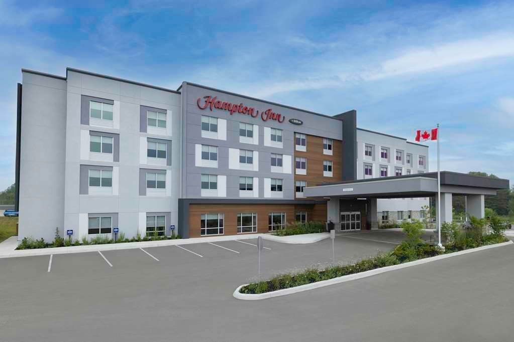 Hampton Inn by Hilton Midland - Hôtels