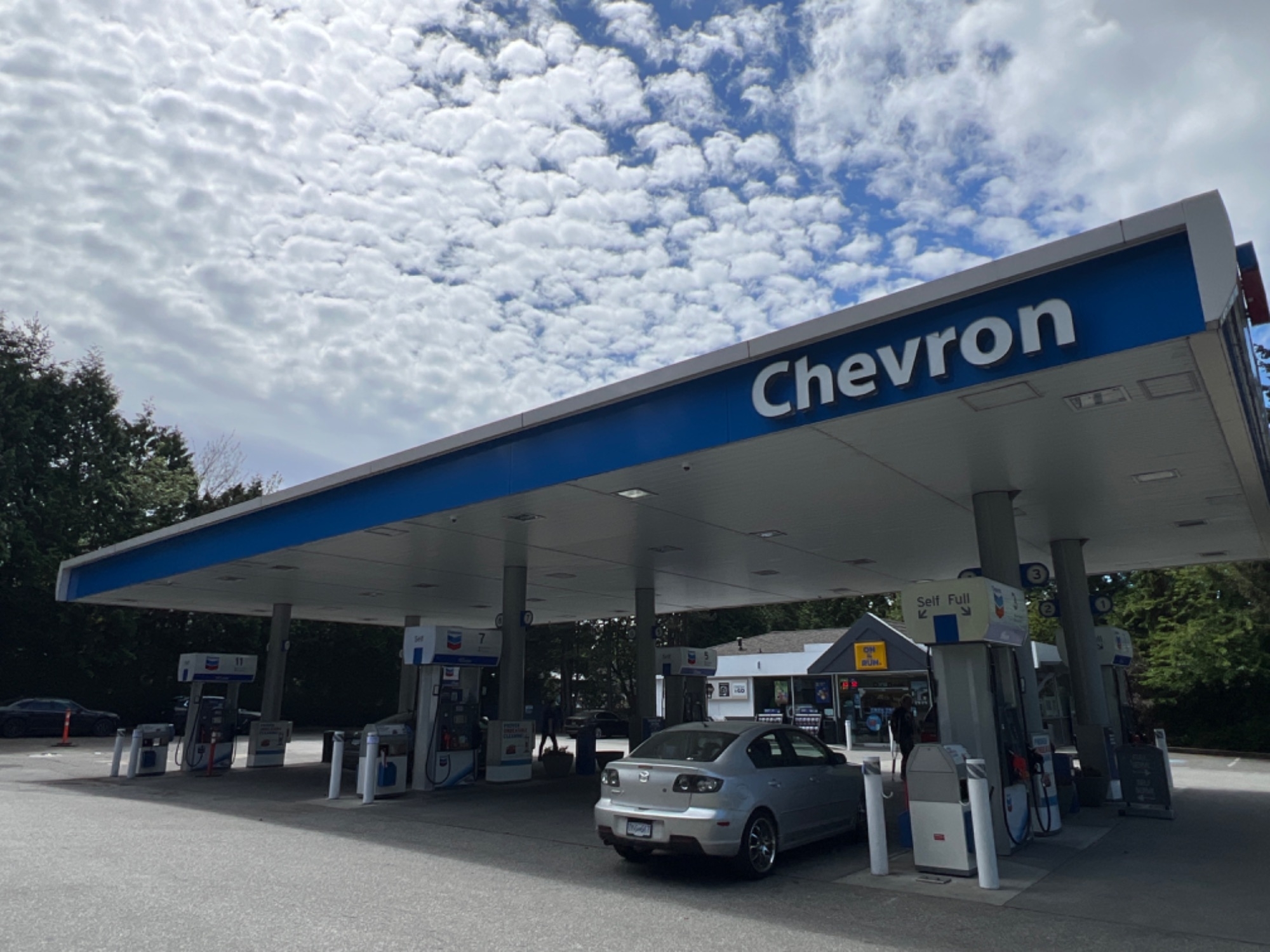 Chevron - Gas Station - Stations-services