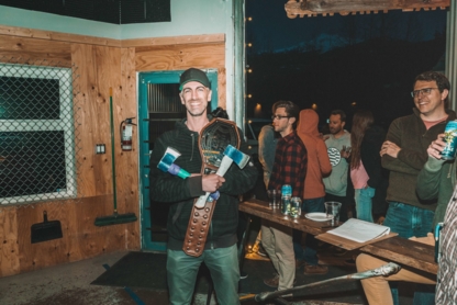 Forged Axe Throwing - Centres et parcs d'attractions