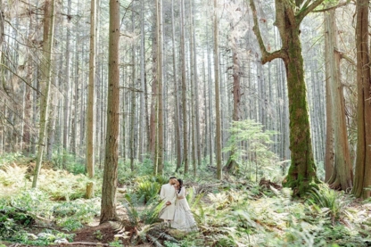 Beautiful Life Studios BC - Photo & Video - Photographes de mariages et de portraits