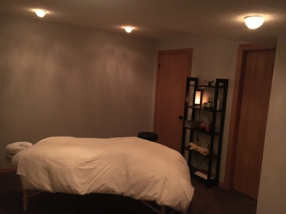 Pure Luxe Massage Therapy - Massothérapeutes enregistrés