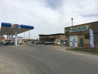 Petro-Canada & Car Wash - Stations-services