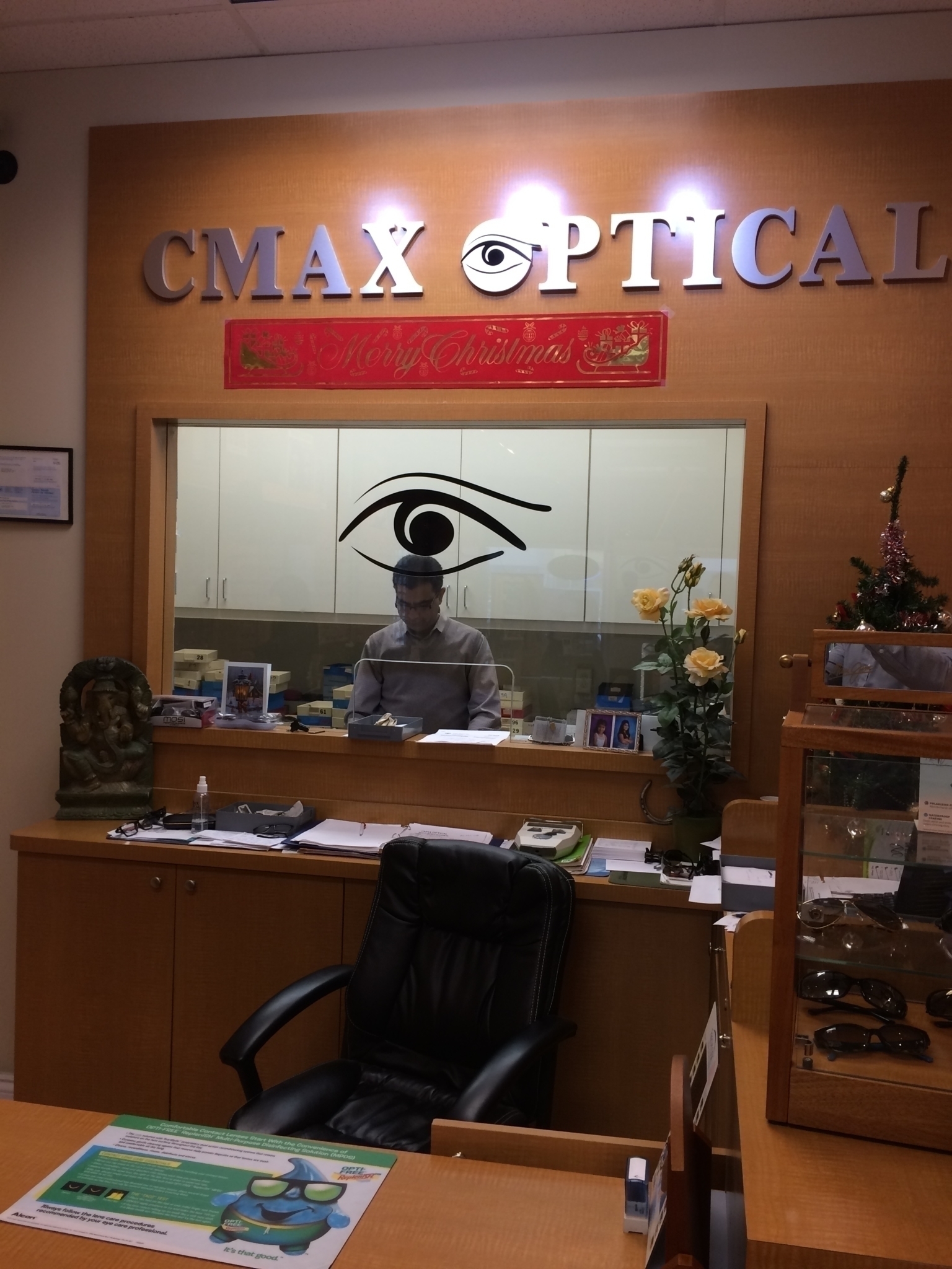 Cmax Optical - Opticiens