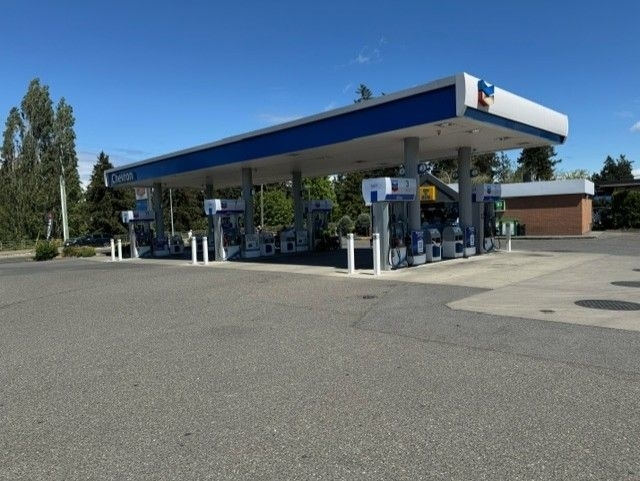 Chevron - Gas Station - Stations-services