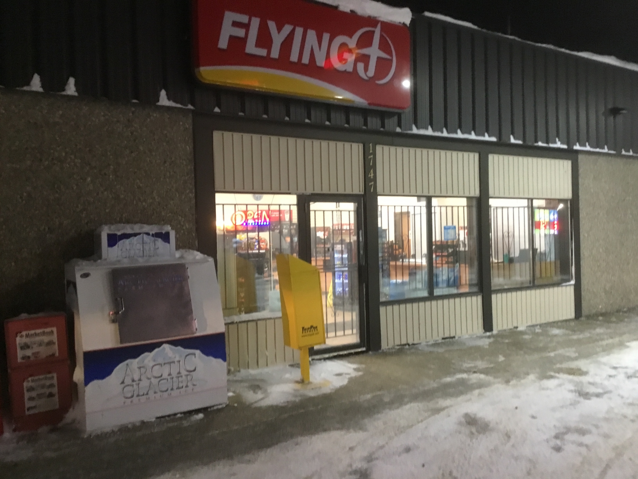 Flying J Travel Center - Truck Stops