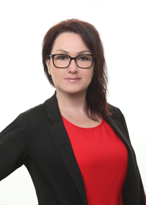 Julie Montembeault Courtier Immobilier - Real Estate (General)