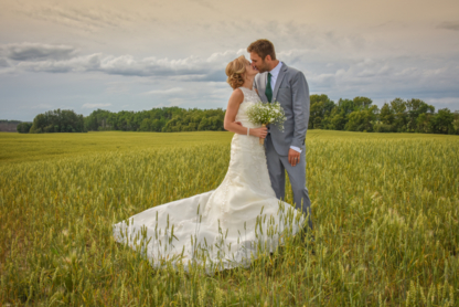 Sky Blue Productions - Photographes de mariages et de portraits