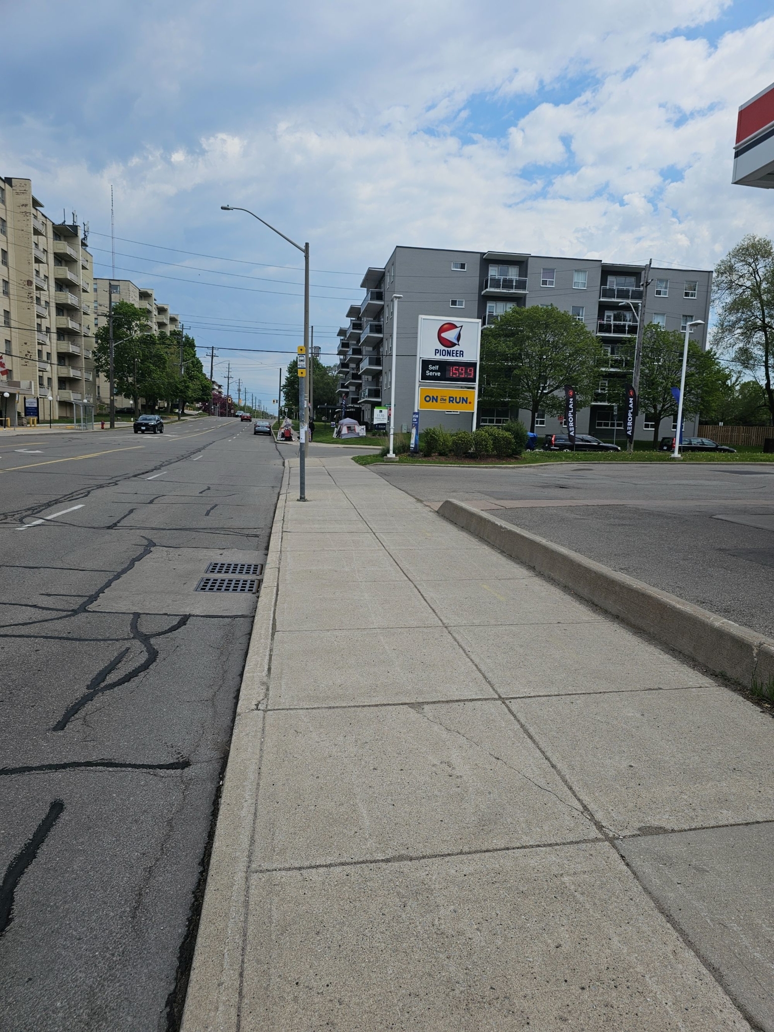pioneer - gas station - Lave-autos