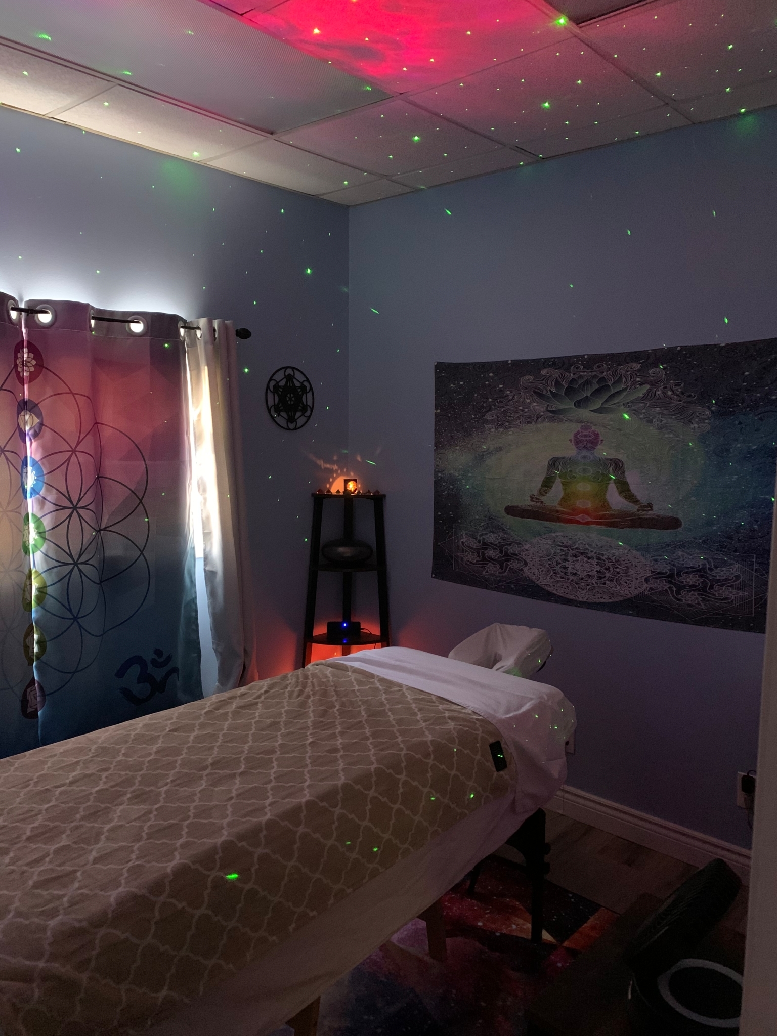 Daydreams Massage 203 266 Oxford St E London On 2254