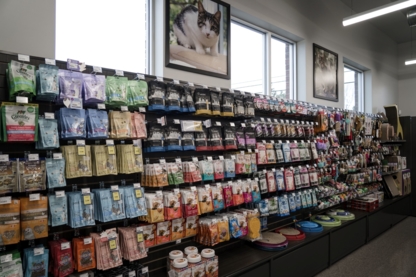 Mondou - Pet Food & Supply Manufacturers & Wholesalers