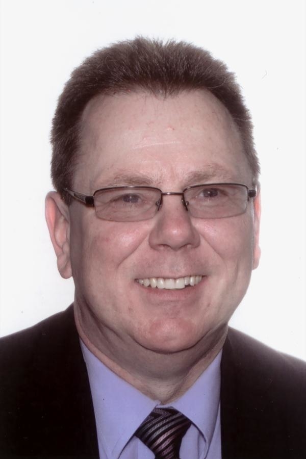Edward Jones - Financial Advisor: Kevin D Dorey - Conseillers en placements