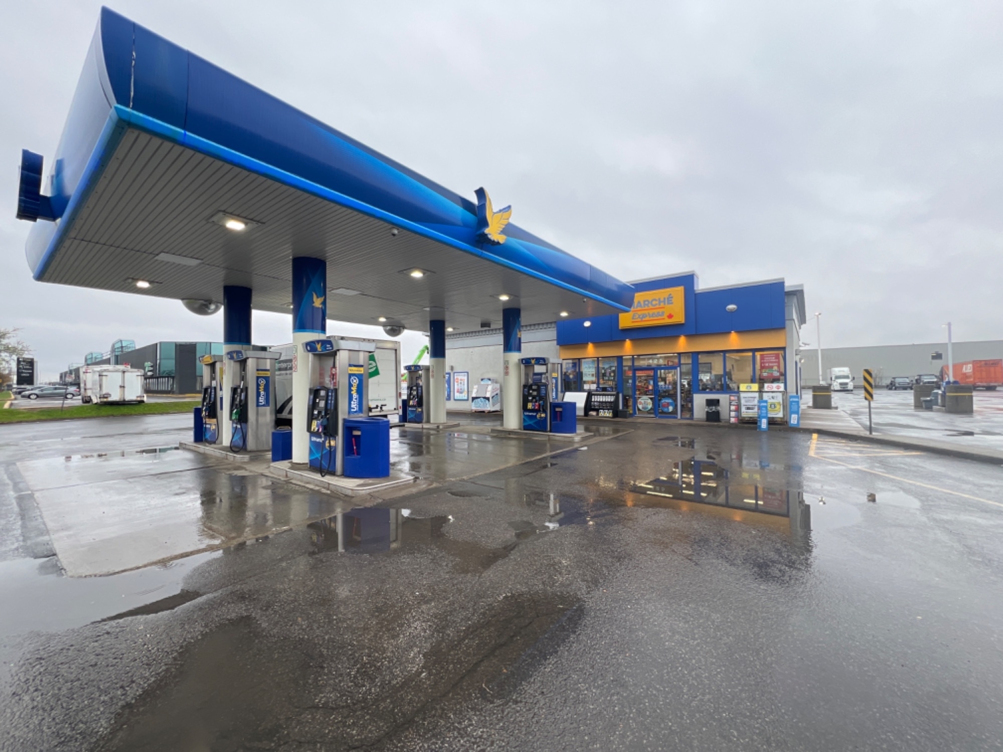 Ultramar - Station Service - Gas Stations