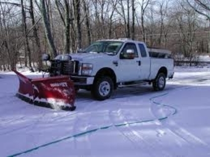 Mountain View Property Maintenance - Snow Removal