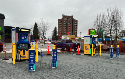 On the Run Charging Station - Convenience Stores