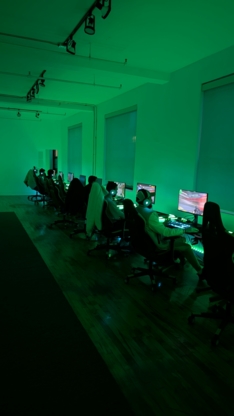 A-Zone Gaming - Cybercafés
