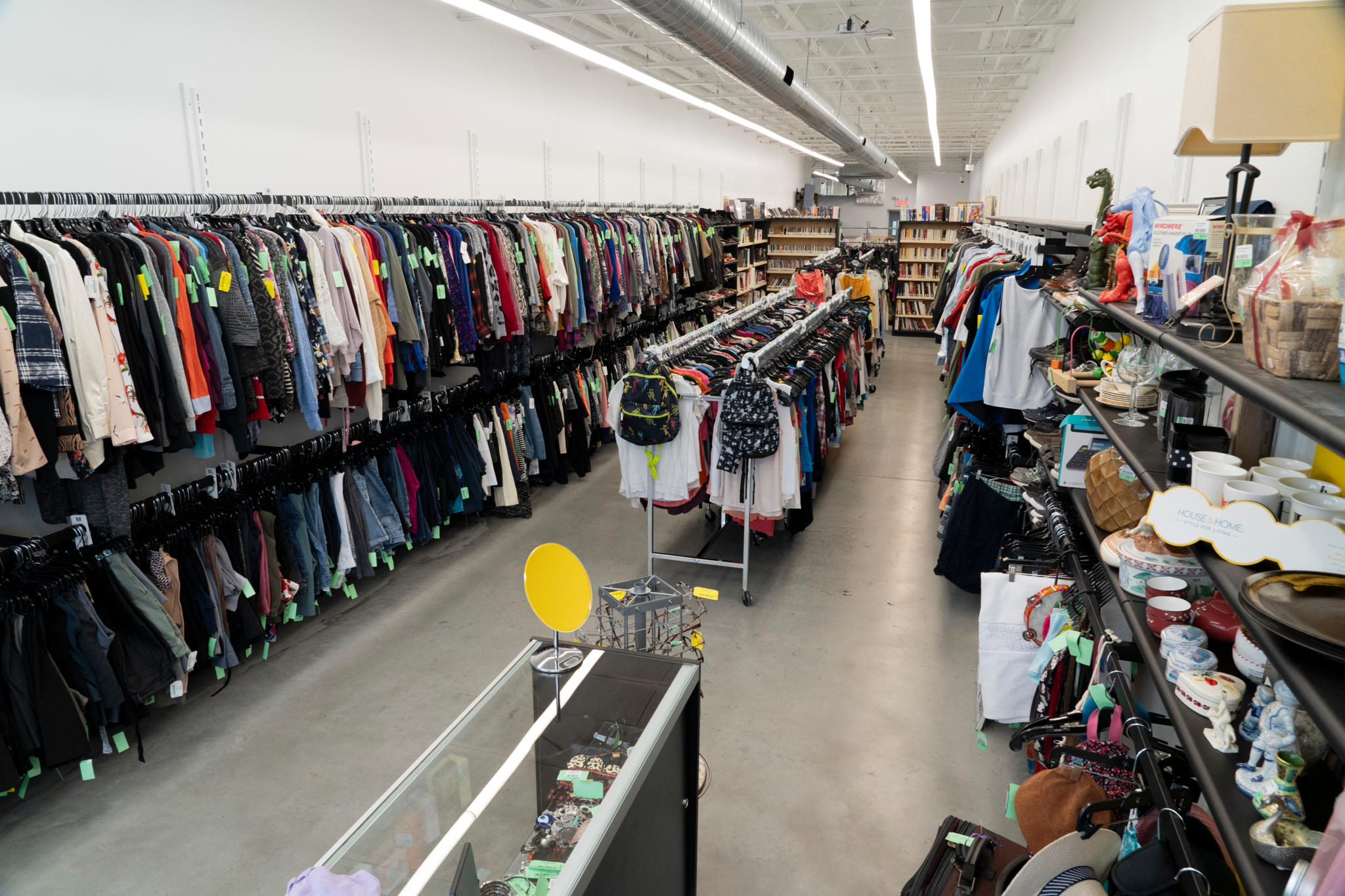 renaissance boutique jean-talon/pie-ix