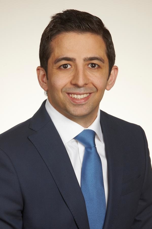 Edward Jones - Financial Advisor: Shahram Fakhimi, DFSA™ - Conseillers en placements
