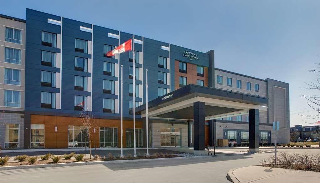 Hampton Inn & Suites by Hilton Waterloo St. Jacobs - Hotels