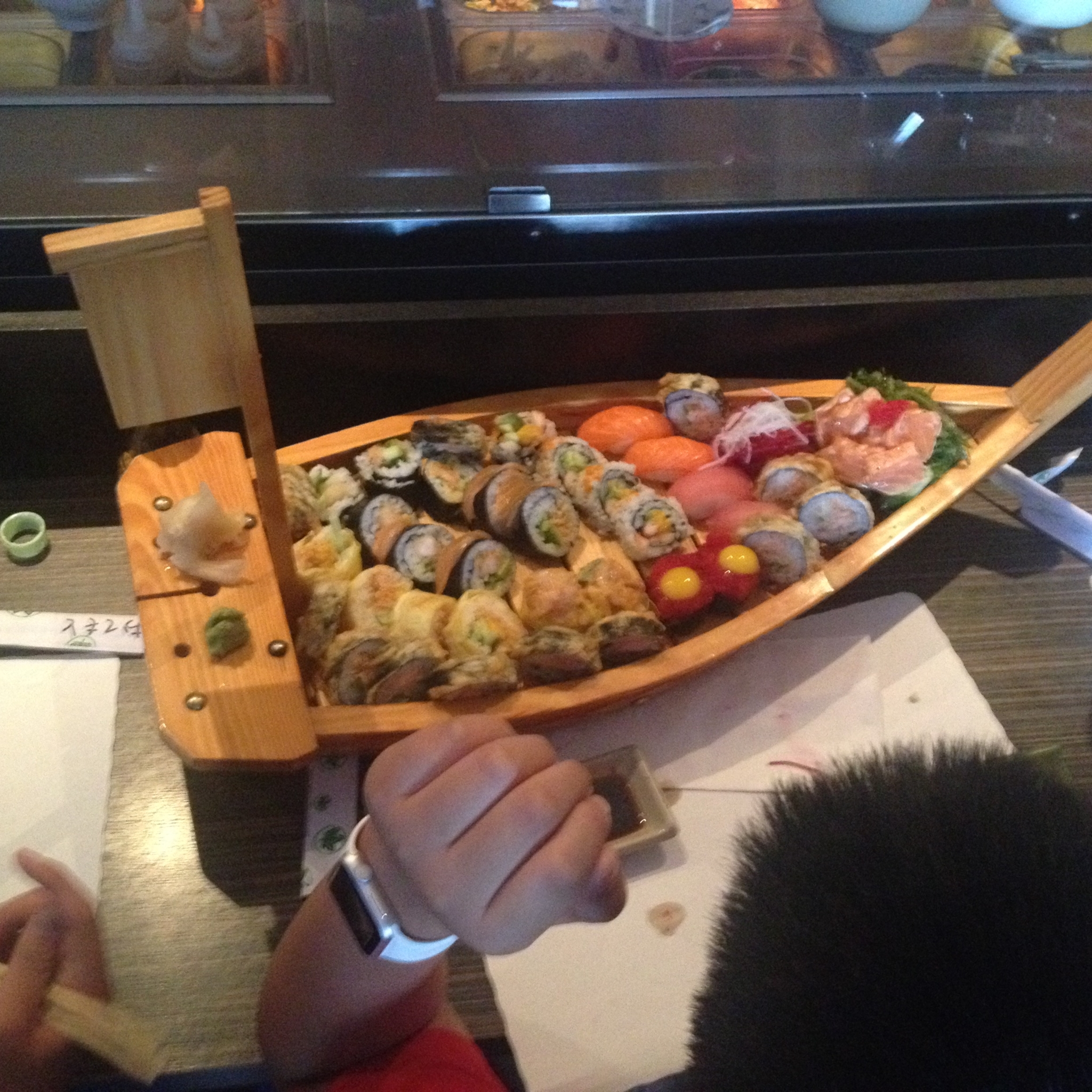 Restaurant Banzai Sushi Bar Menu, Horaire et Prix 2594, boul Louis