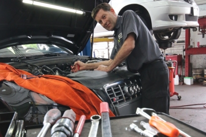 Decker's Brake & Auto Centre Ltd - Garages de réparation d'auto