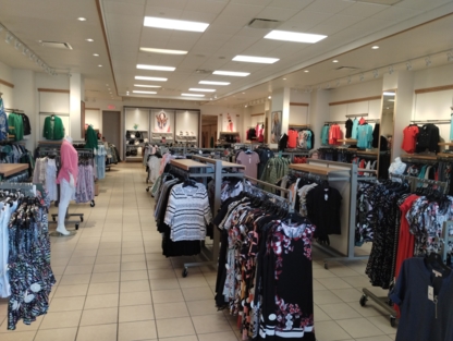 Le Grenier - Entrepôt - Women's Clothing Stores
