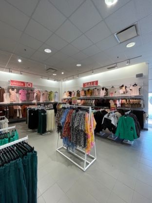 Ardene - Clothing Stores