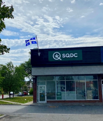 SQDC - Montréal - Pointe-aux-Trembles - Marijuana Retail