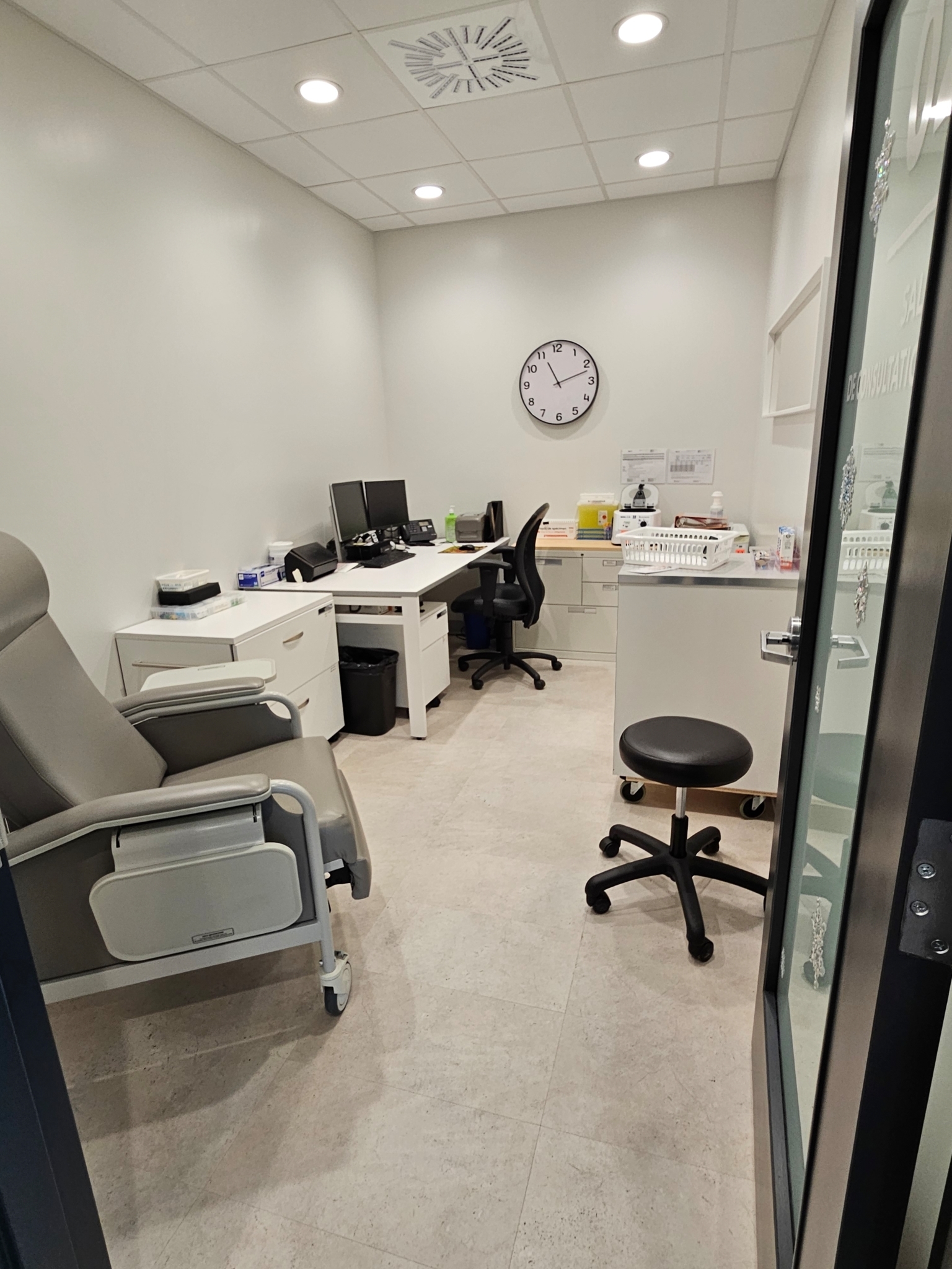 biron - laboratoire médical - Cliniques médicales