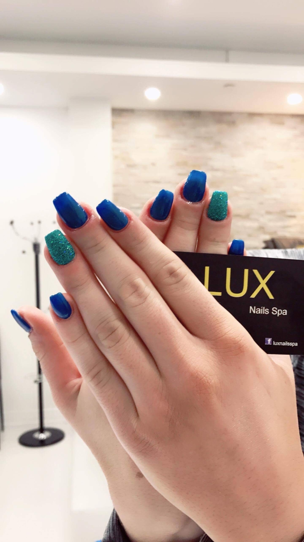 Lux Nails Spa - 4-987 Gordon St, Guelph, ON