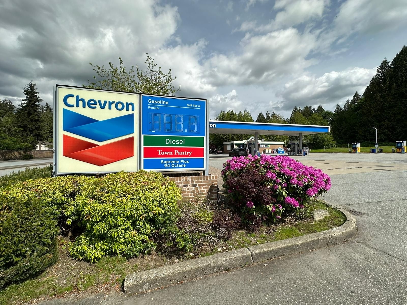 chevron - gas station - Gas Stations