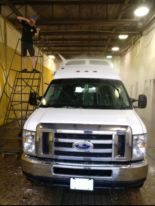 Gear Jammers Truck Wash - Truck Washing & Cleaning