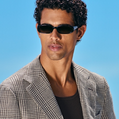 Suitsupply Brentwood - Men's Clothing Stores