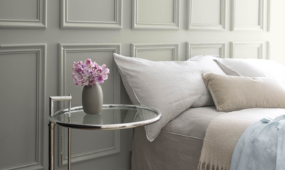 HUE & HAMMER: Coquitlam - Magasins de peinture