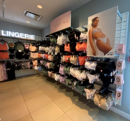 Ardene - Clothing Stores