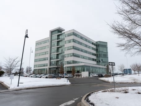 Regus - Pointe Claire, Montreal Airport - Services de location de bureaux