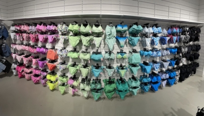 Ardene - Clothing Stores