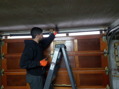 Fix It Right Garage Doors - Overhead & Garage Doors