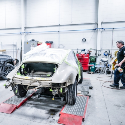 Pfaff Autoworks - Réparation de carrosserie et peinture automobile