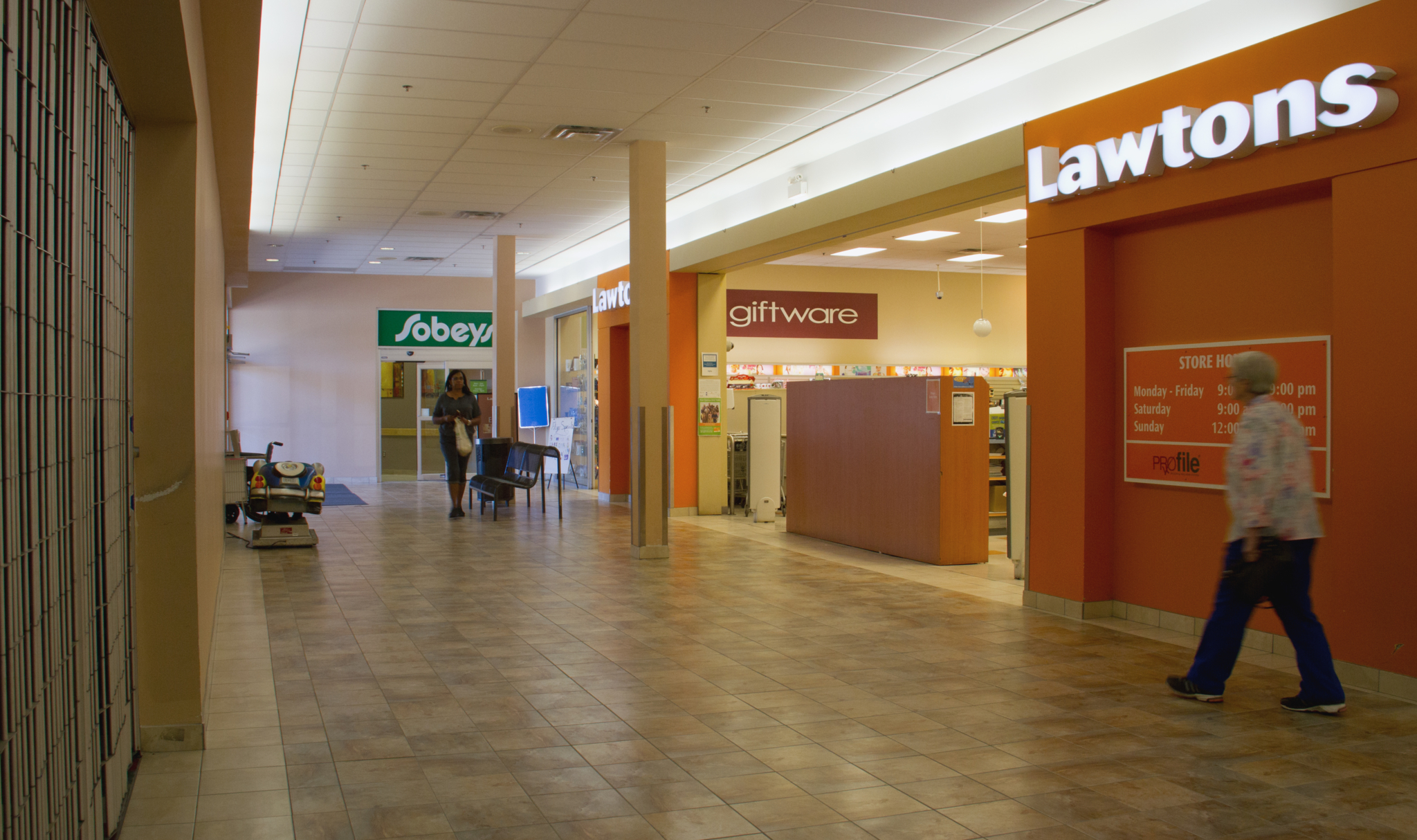 Shelburne Mall - Centres commerciaux