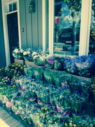 Unionville Floral Shoppe - Florists & Flower Shops