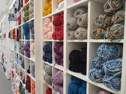 Fabricville - Magasin De Tissus - Magasins de tissus