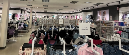 Ardene - Clothing Stores
