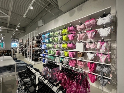 Ardene - Clothing Stores