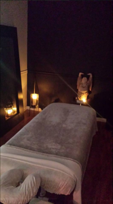 Massothérapie Amélie Cuillèrier - Massage Therapists